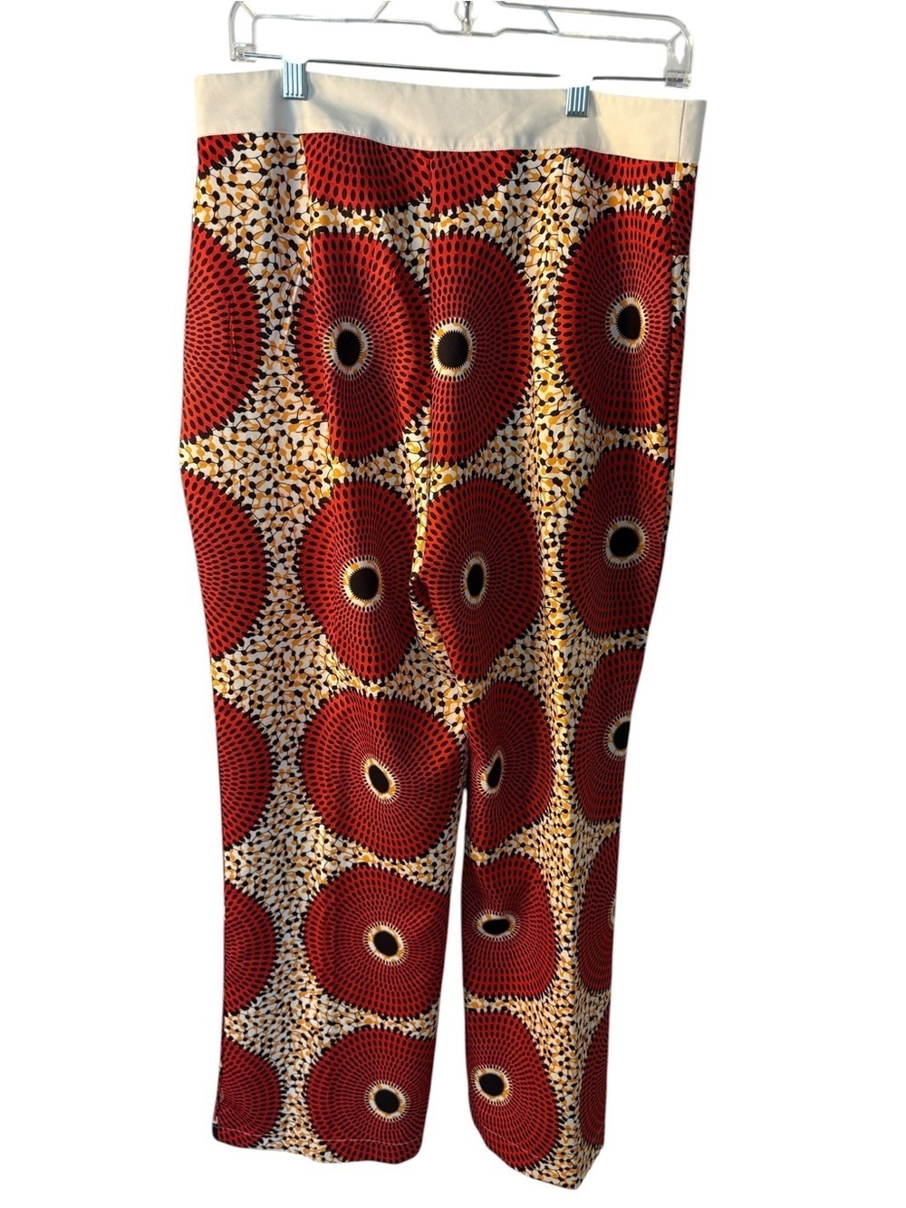 High-Waist Wide-Leg Pants in Red and Cream - Picture 5 of 6